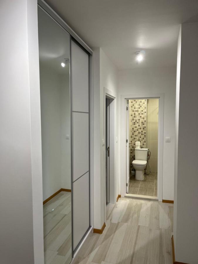Kati Apartments Warna Exterior foto
