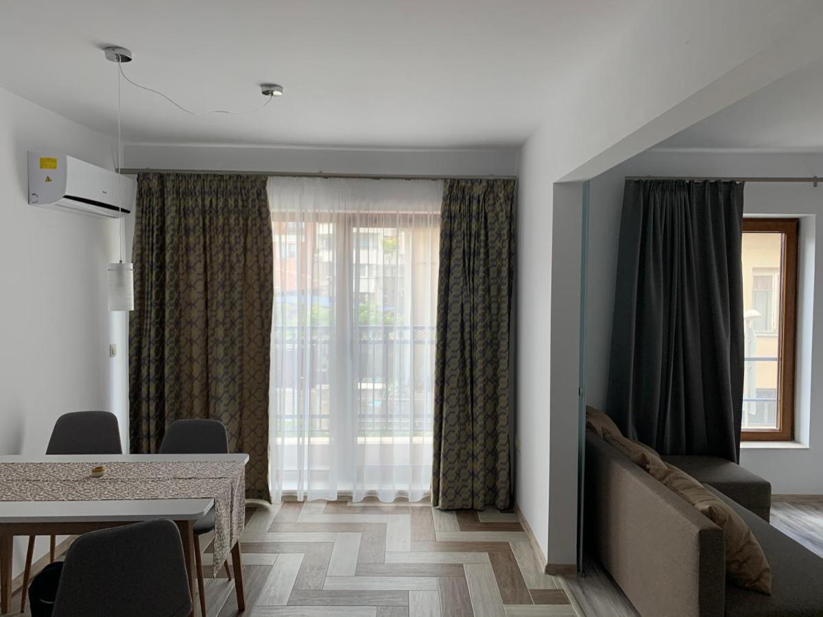 Kati Apartments Warna Exterior foto